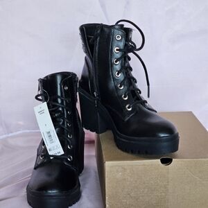 NOBO Black Combat Boots